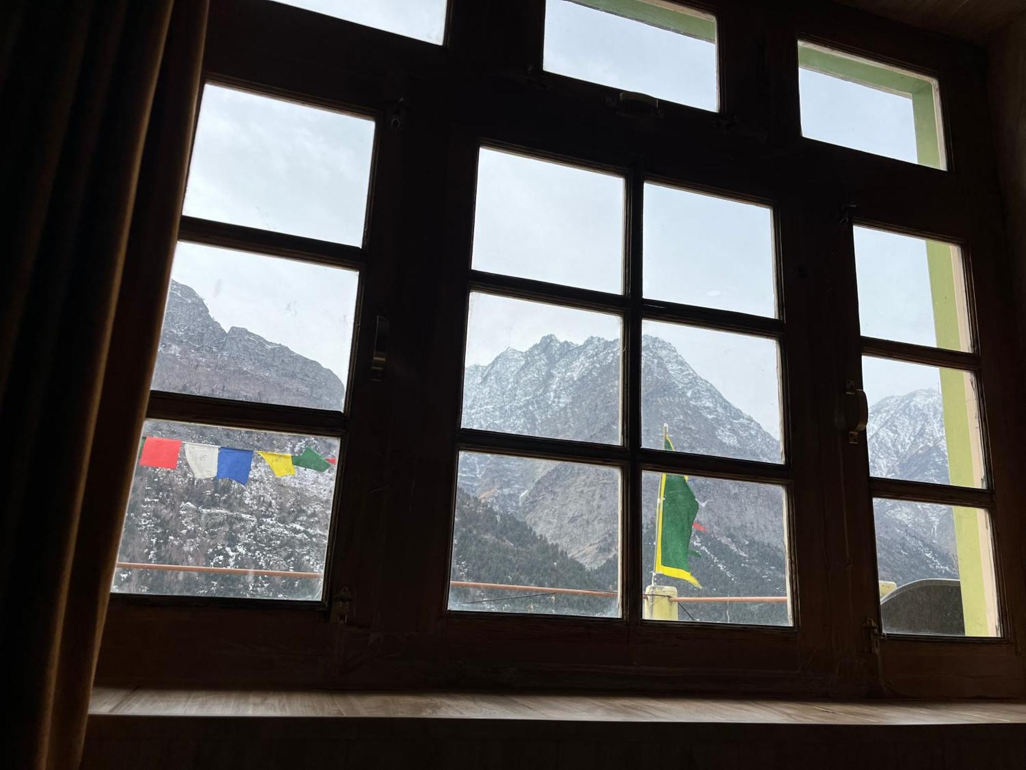 Snowflake Homestay Gondhla 外观 照片