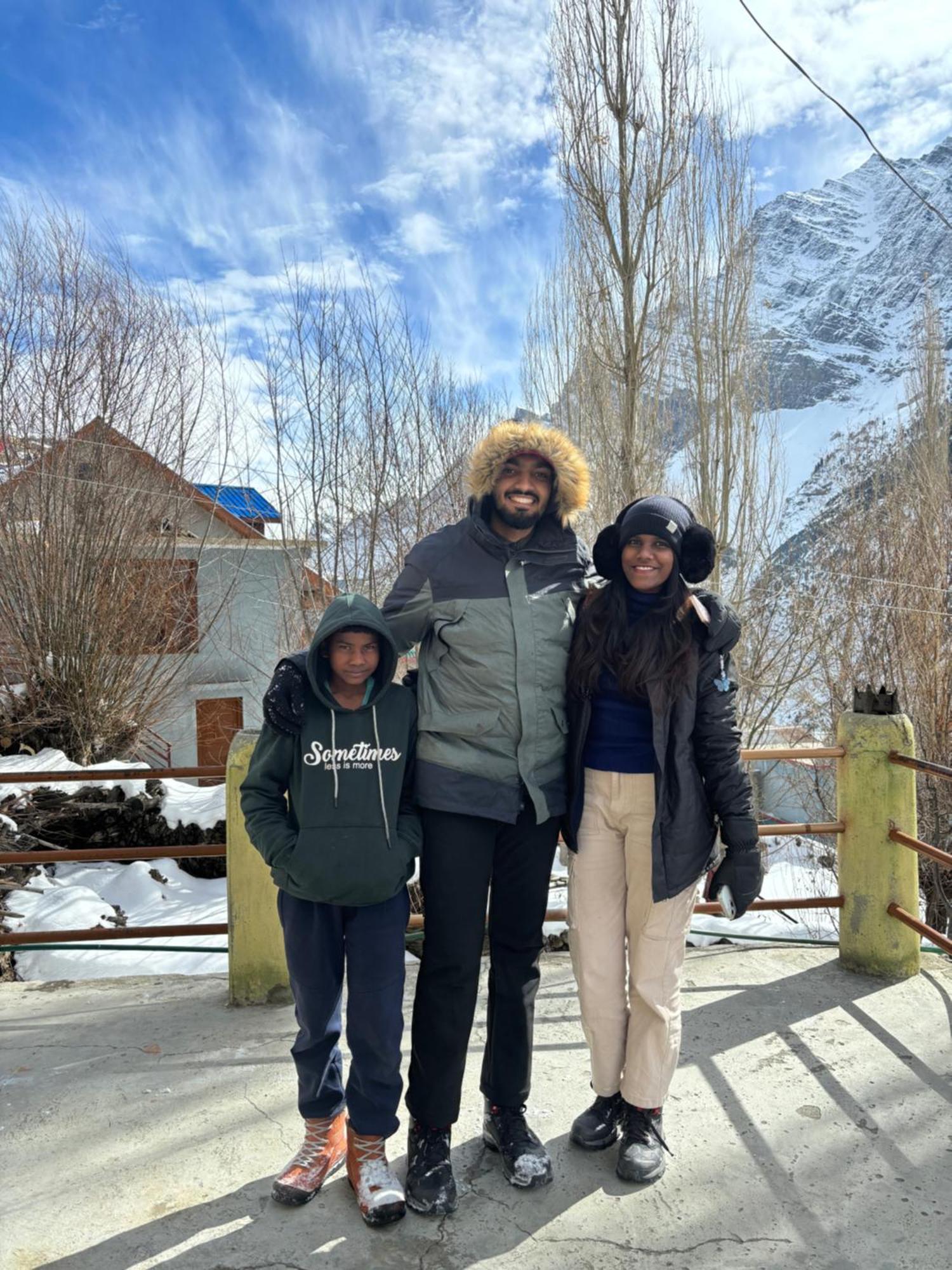 Snowflake Homestay Gondhla 外观 照片